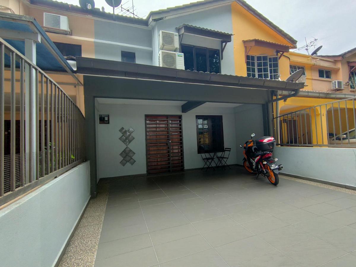 Three-Bedroom House At Tyara Homestay Sunway Petaling Jaya Luaran gambar